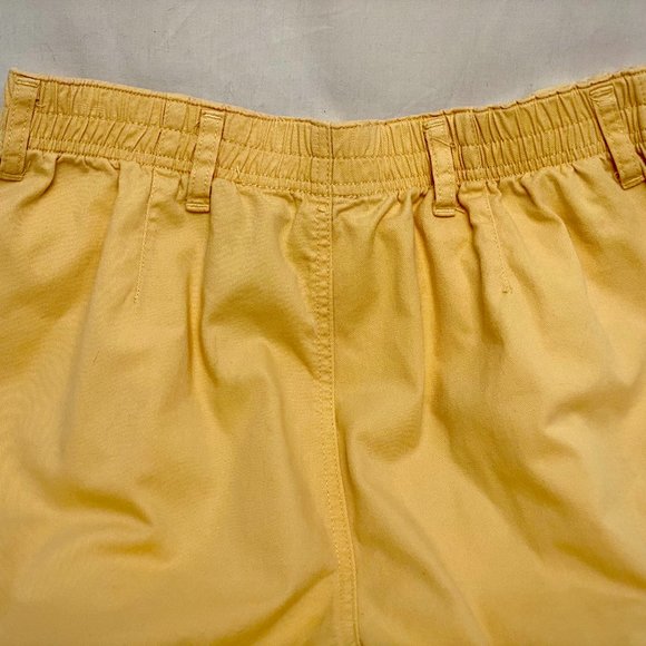 Vintage Yellow High Waisted Mom Shorts 28" Waist - Picture 12 of 14
